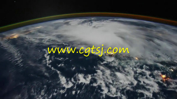 卫星上近距离俯瞰地球高清实拍视频素材 720P的图片1