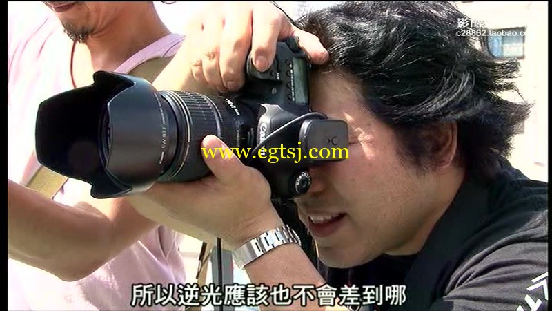 日本外拍写真人像摄影视频教程的图片1
