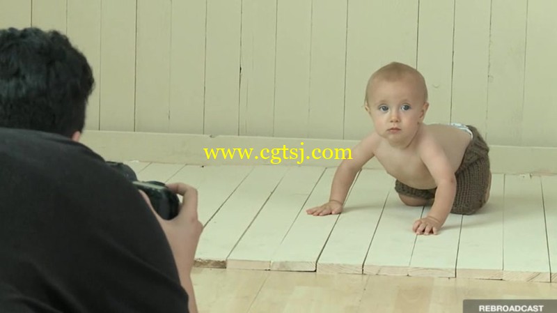 孕妇新生儿摄影布光视频教程的图片2